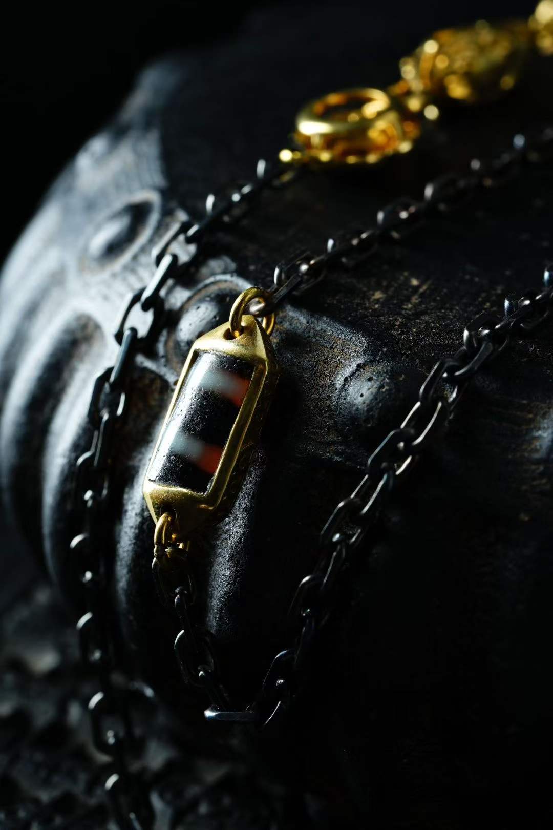 Dzi Bead necklace — detail view 3