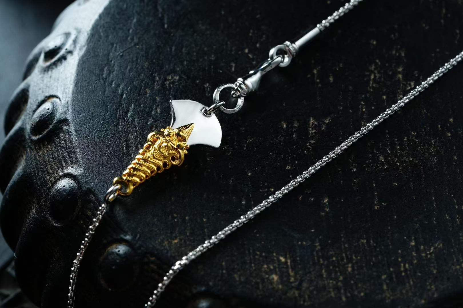 Copper necklace — detail view 2
