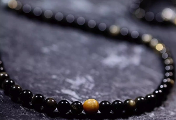 Obsidian mala — detail view 2