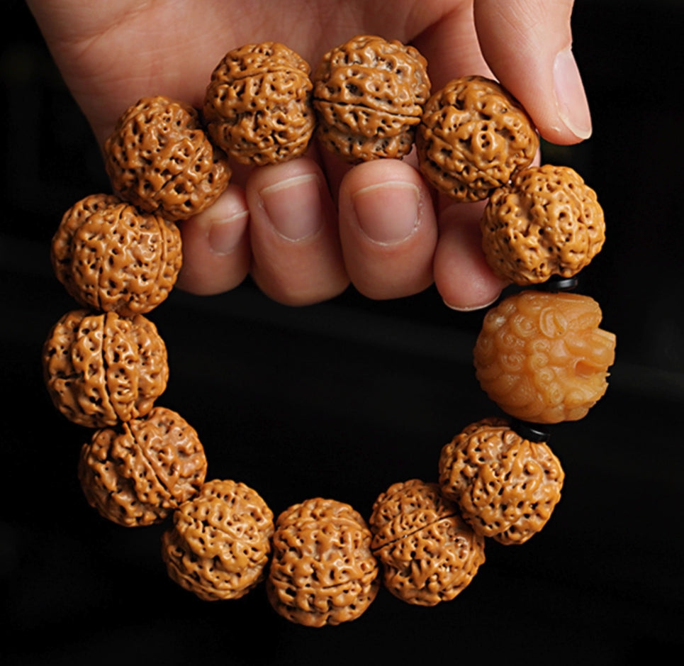 Rudraksha bracelet — detail view 3