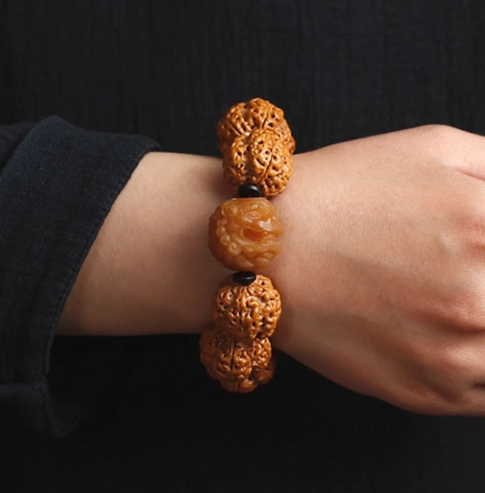 Rudraksha bracelet — detail view 4