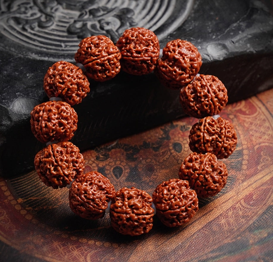 Natural Seed bracelet — detail view 2