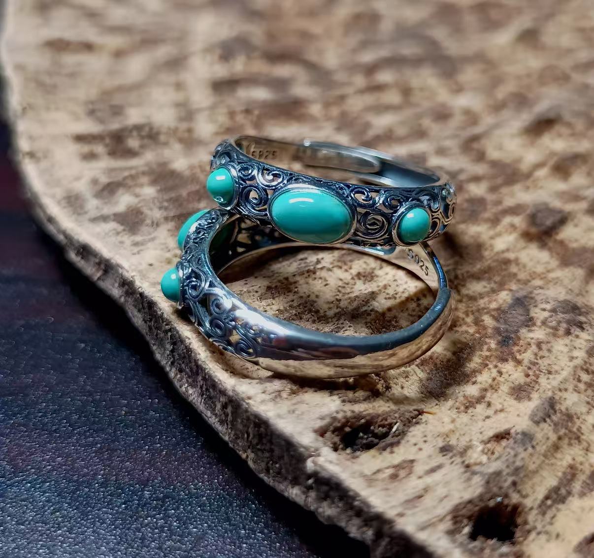 S925 Sterling Silver ring — detail view 2