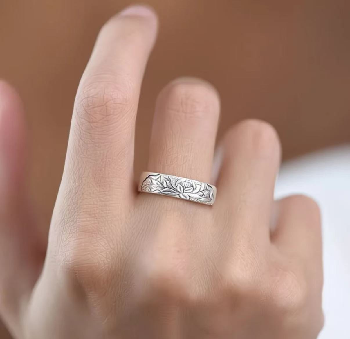Sterling Silver ring — detail view 2