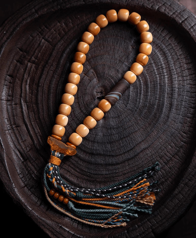 Aged Bodhi Root Bracelet – For Simplicity, Peace & Everyday Mindfulness — handmade Tibetan bracelet