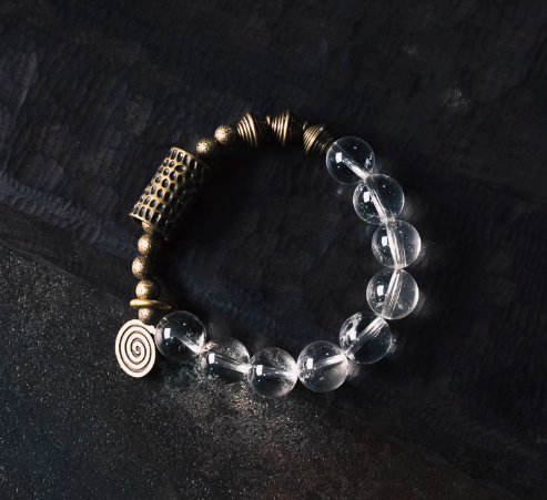 Quartz bracelet — detail view 3