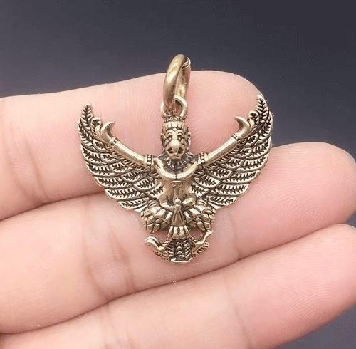 Brass pendant — detail view 3