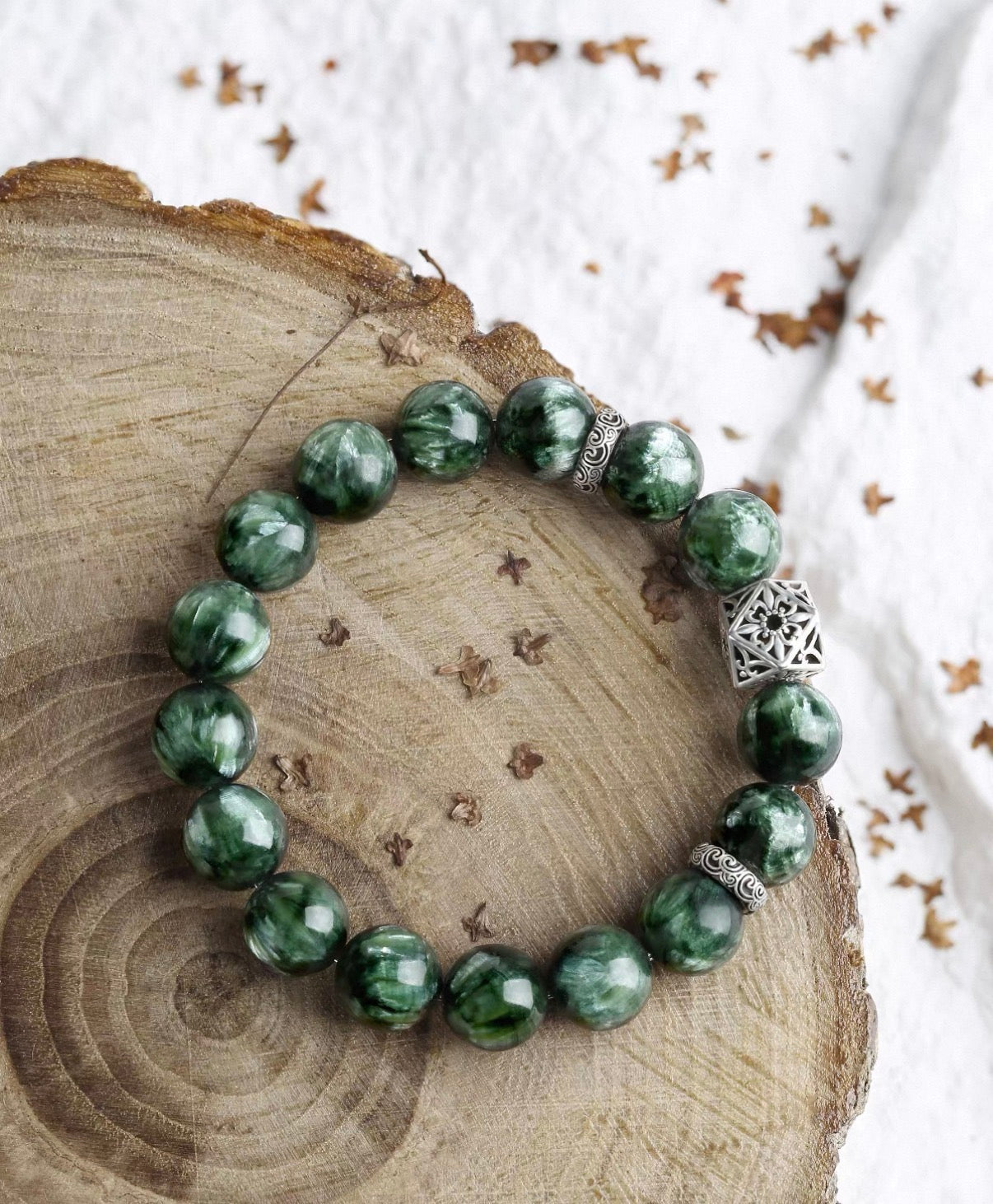 Tibetan Realm · Smooth Fortune Protective Beaded Bracelet