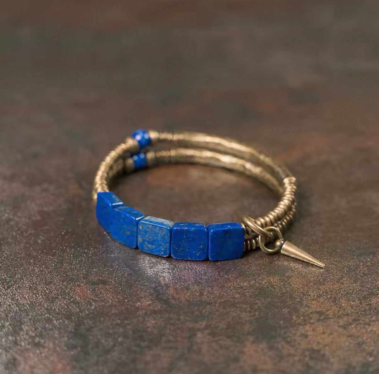 Square-Stone Lapis Lazuli · Vintage Guardian Bracelet