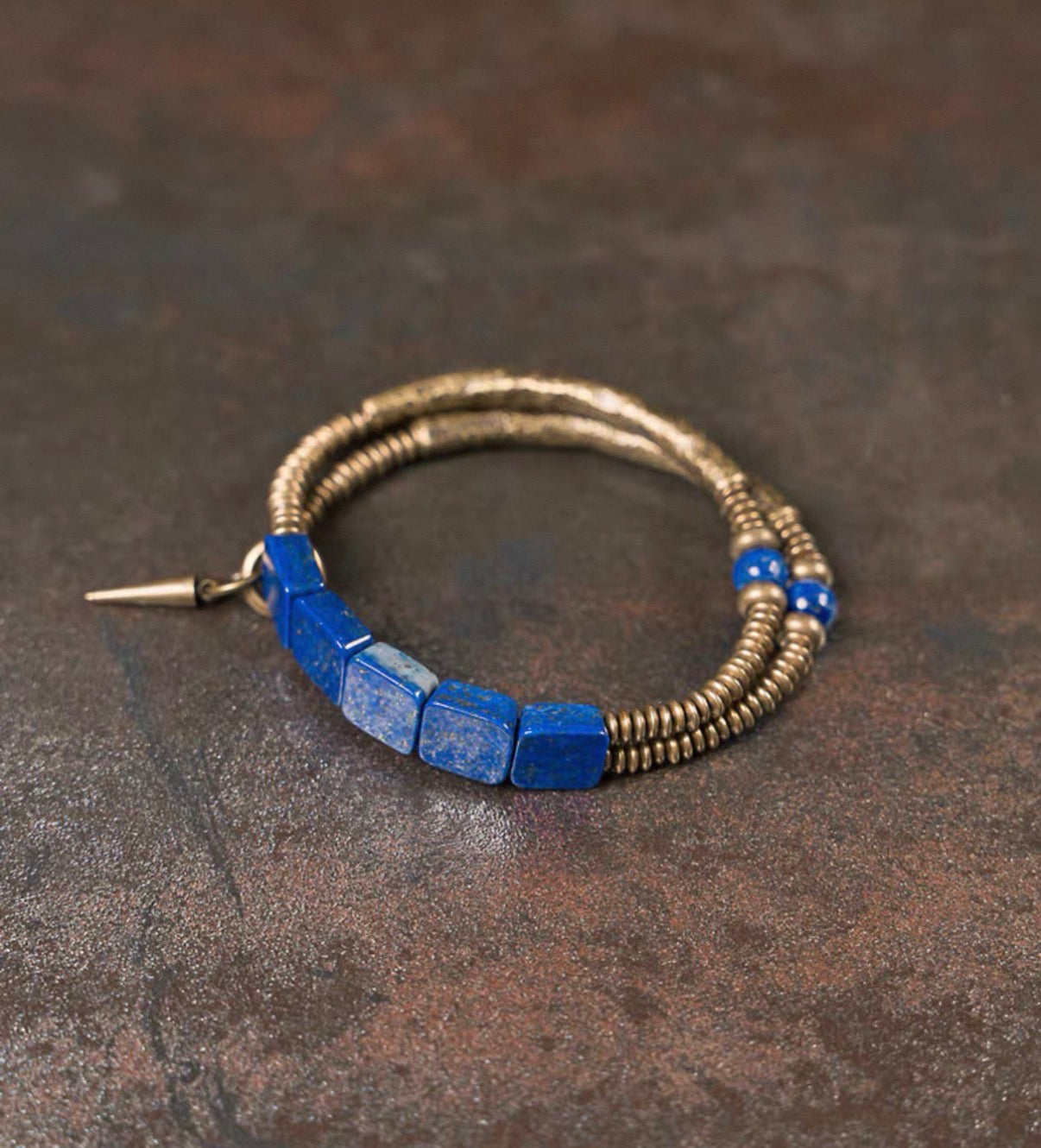 Square-Stone Lapis Lazuli · Vintage Guardian Bracelet