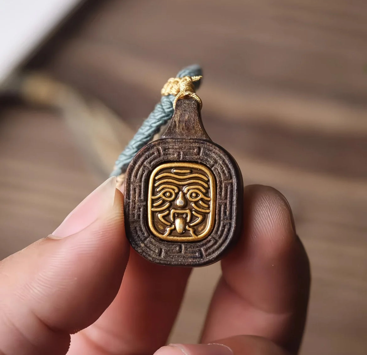 Zhalilhamu Fortune Charm Wooden Pendant Chain