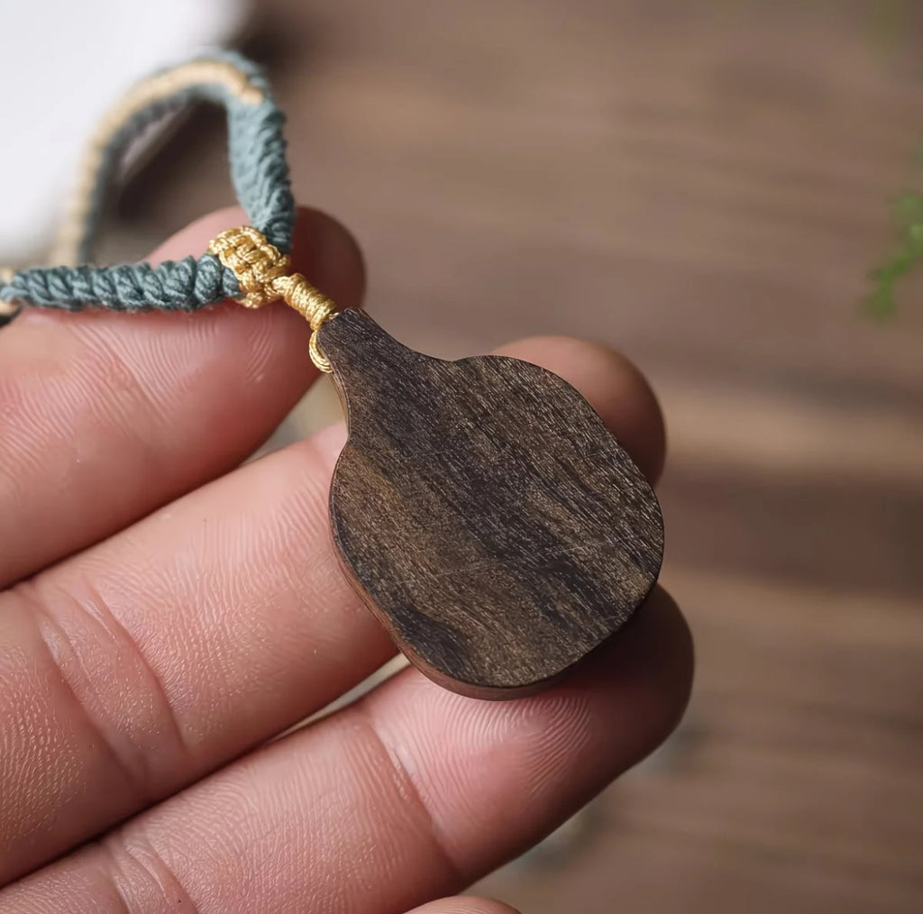 Zhalilhamu Fortune Charm Wooden Pendant Chain