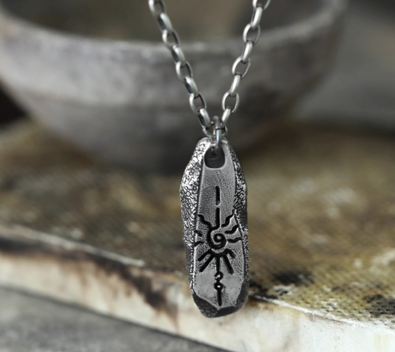 Silver pendant — detail view 3