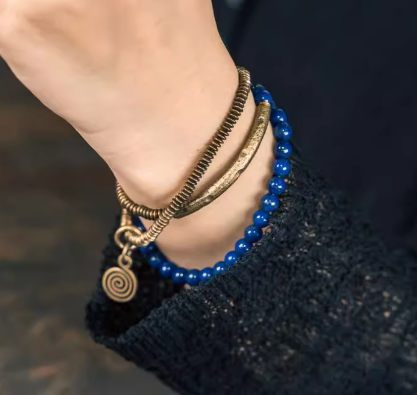 Lapis Lazuli bracelet — detail view 3