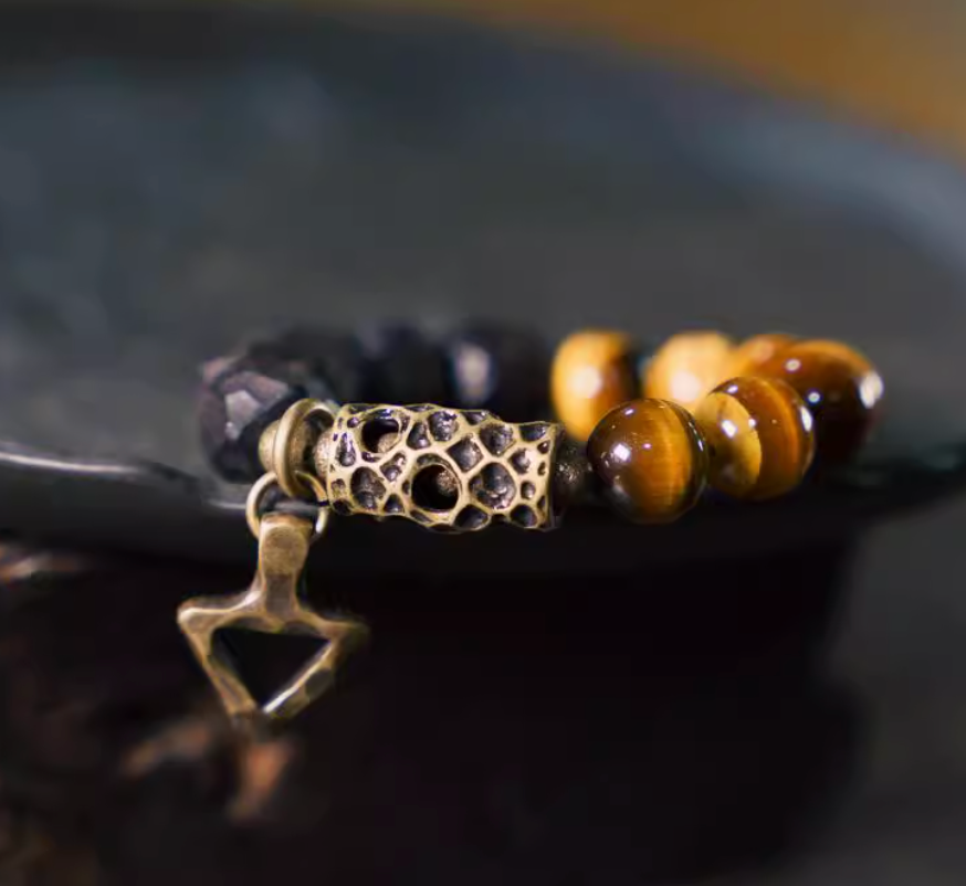 Ebony bracelet — detail view 3
