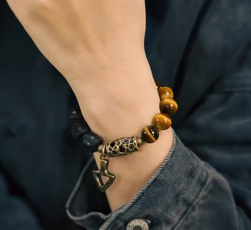 Ebony bracelet — detail view 4