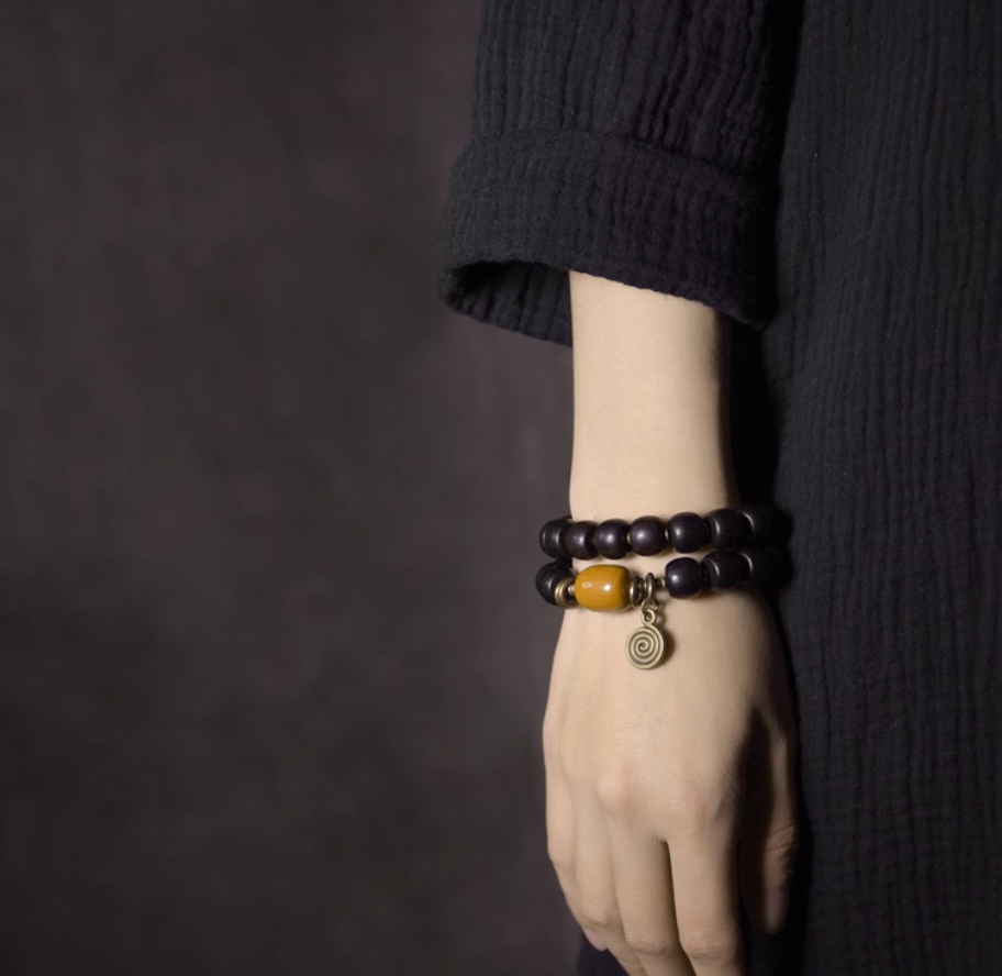 Ebony bracelet — detail view 3