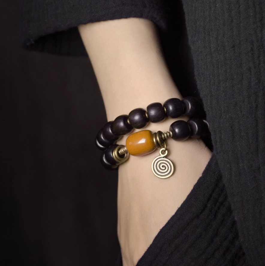 Ebony bracelet — detail view 4
