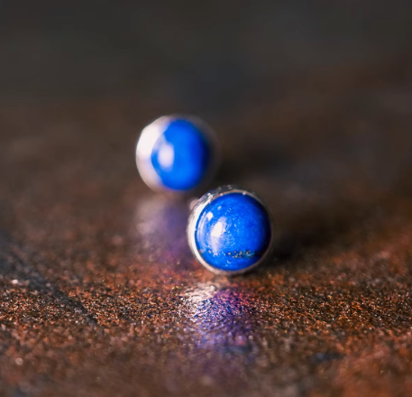Lapis Lazuli earrings — detail view 3