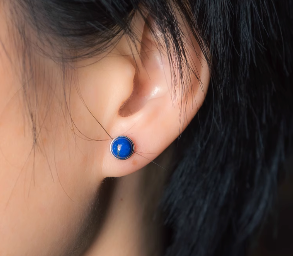 Lapis Lazuli earrings — detail view 4