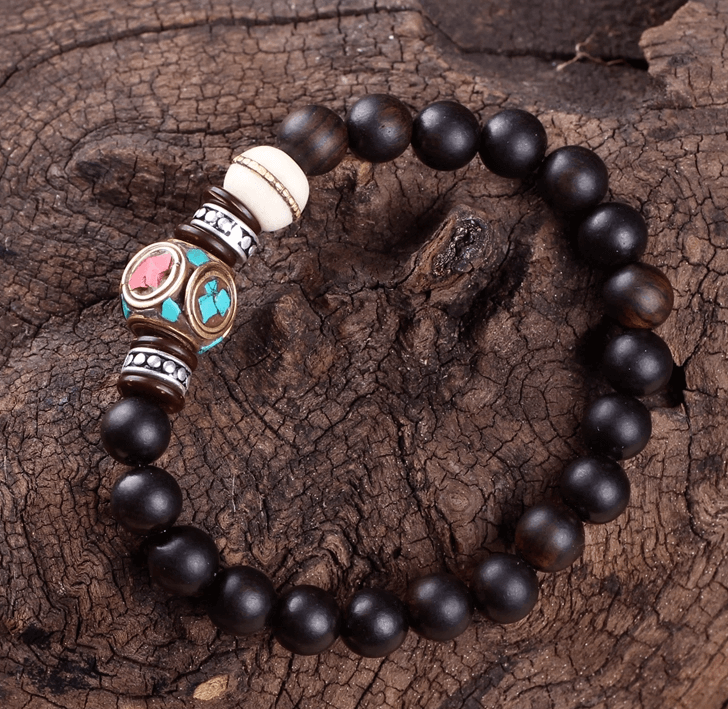 Ebony bracelet — detail view 3